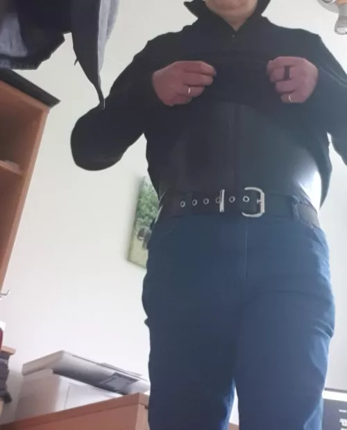 Catsuit in the iffice