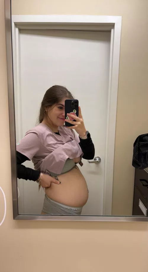 do we like pregnant nurses too??