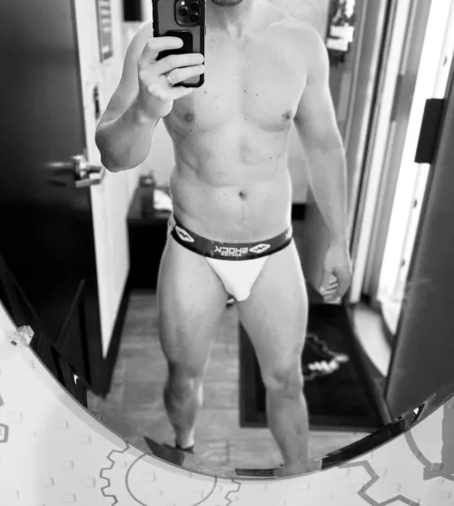 Felt good post lift, would you join me next time? [M]