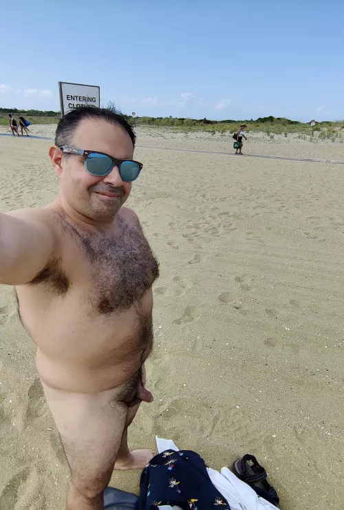 First post here, naked beach adventure!