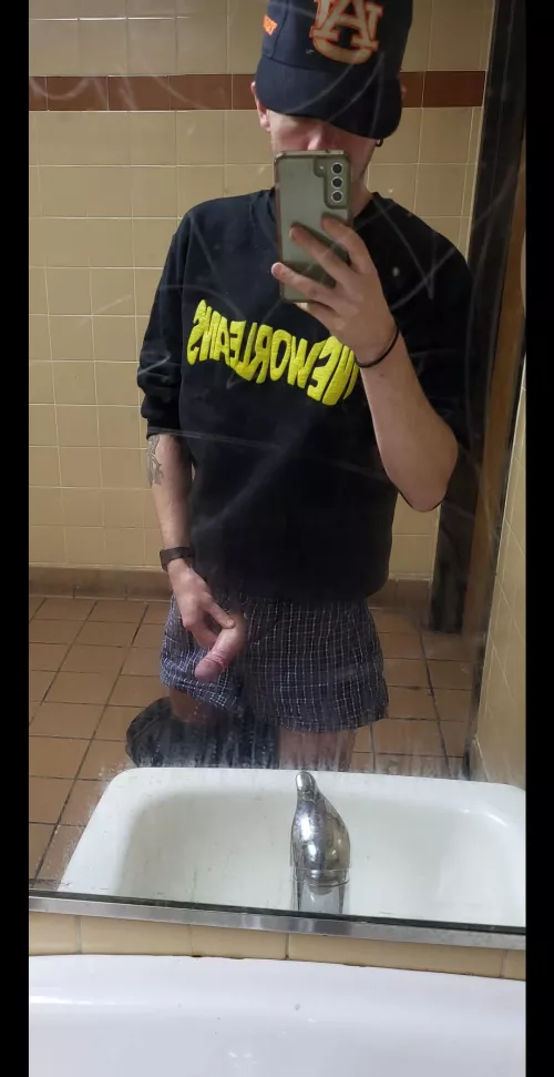 Gas station has me horny