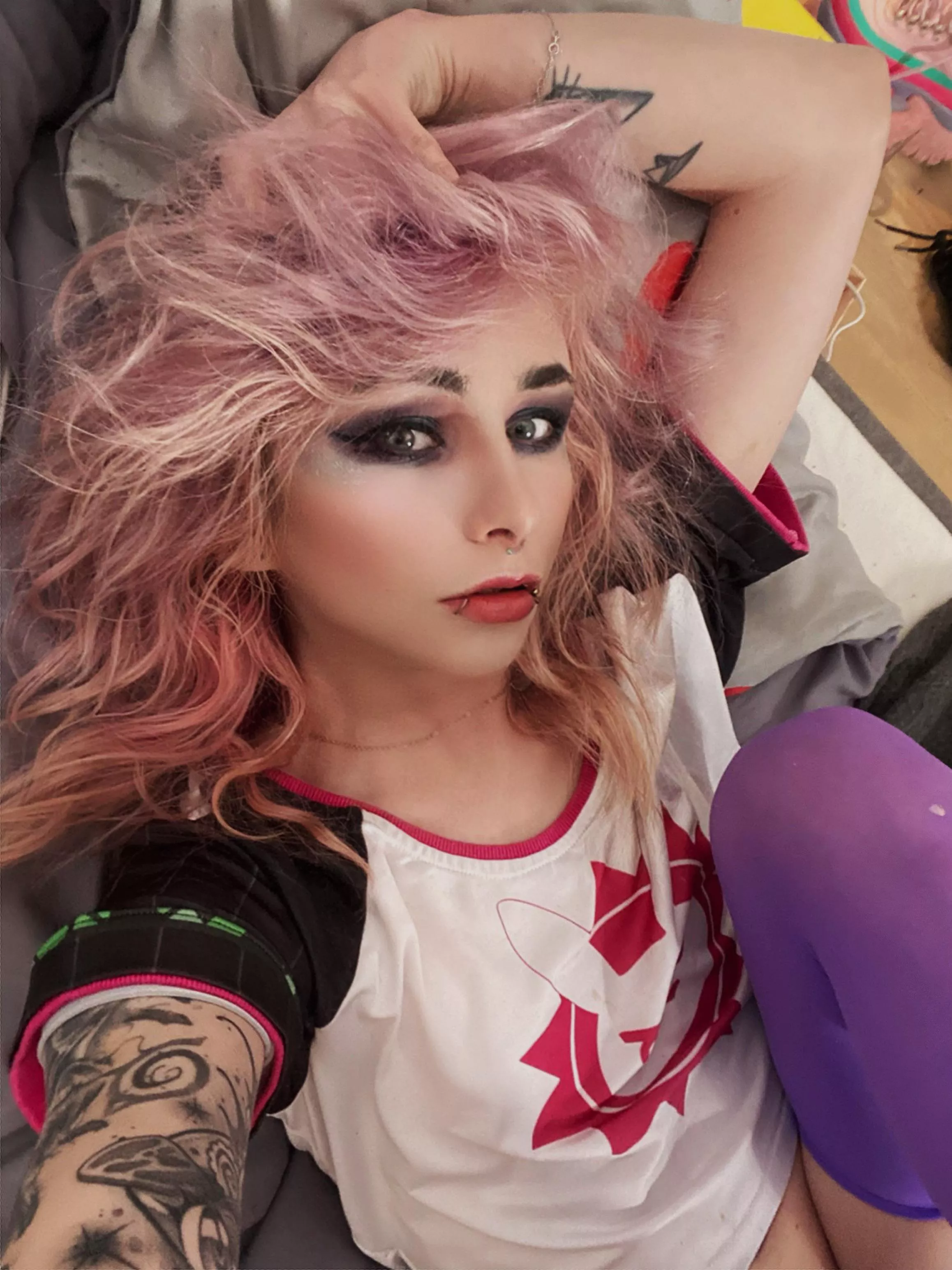 Guess who is back :3 chaturbate in 15 minute! ❤️ https://m.chaturbate.com/cloudie_x3/