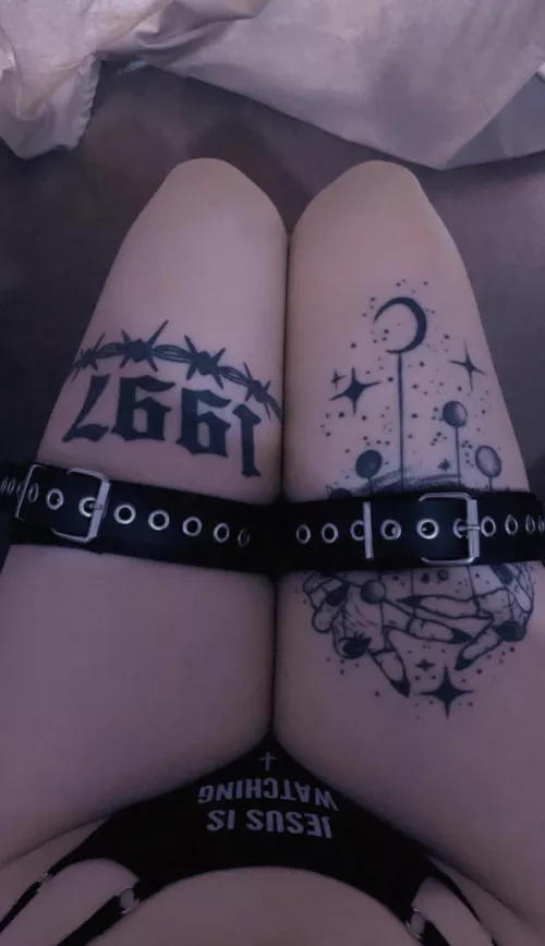 hey beta, do you want to be my puppy tonight? [domme]