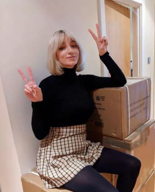 Hit an arrow now for an instant humiliation task in a moment❤️💙💚💋💕👿