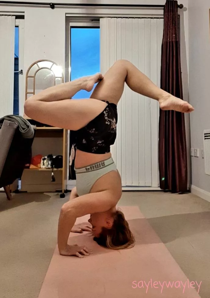 I love exploring shapes in a headstand