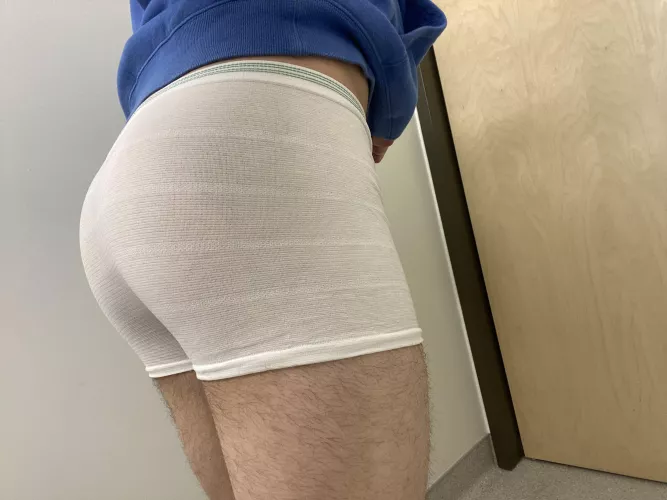 I love showing you guys my ass 😋😘