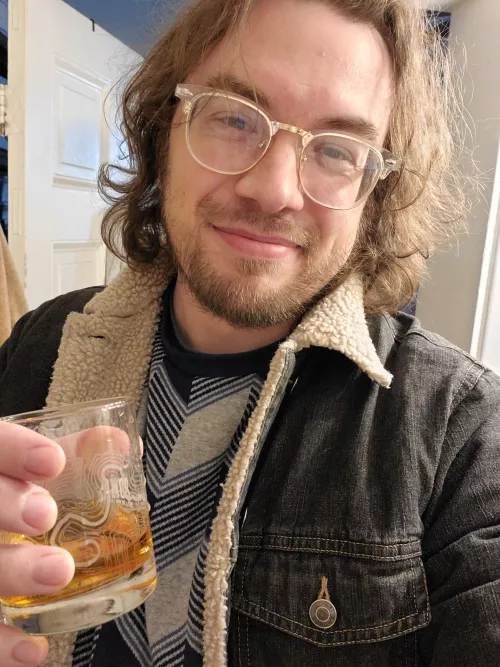 Just celebrated my 39th birthday on Saturday! Cheers!!