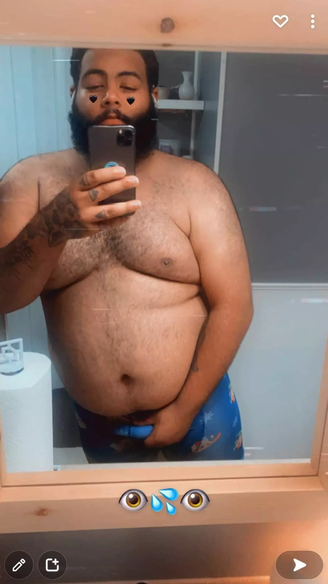 Just me and my christmas sleighing bear briefs 🐻