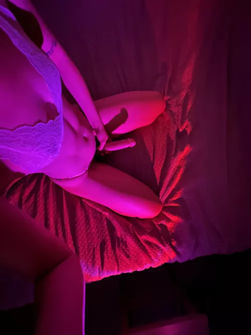 kneel before my worm 👑