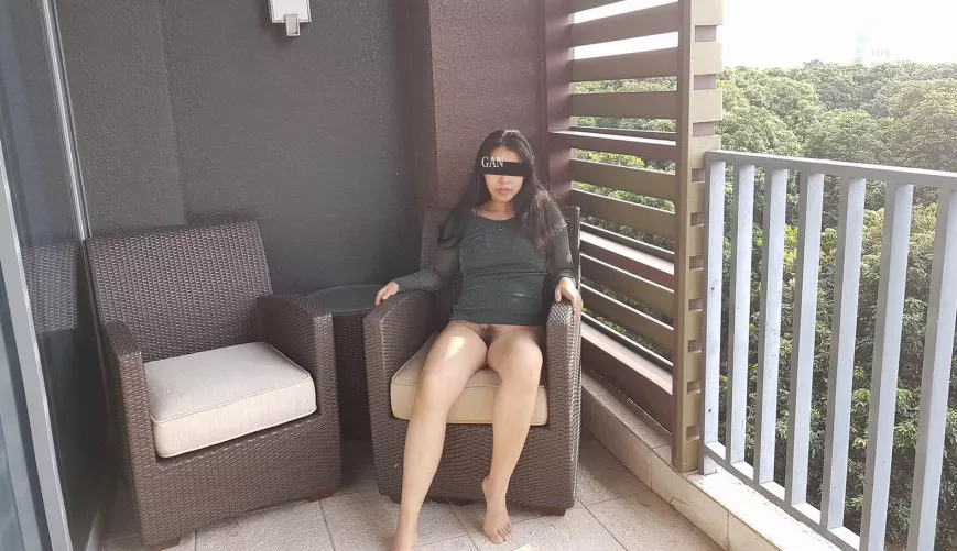 my Chinese wife disgusting pussy who wanna