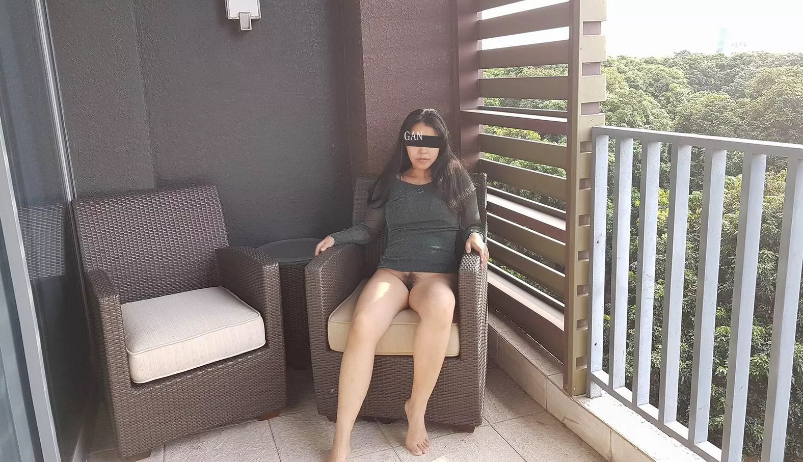 my Chinese wife disgusting pussy who wanna