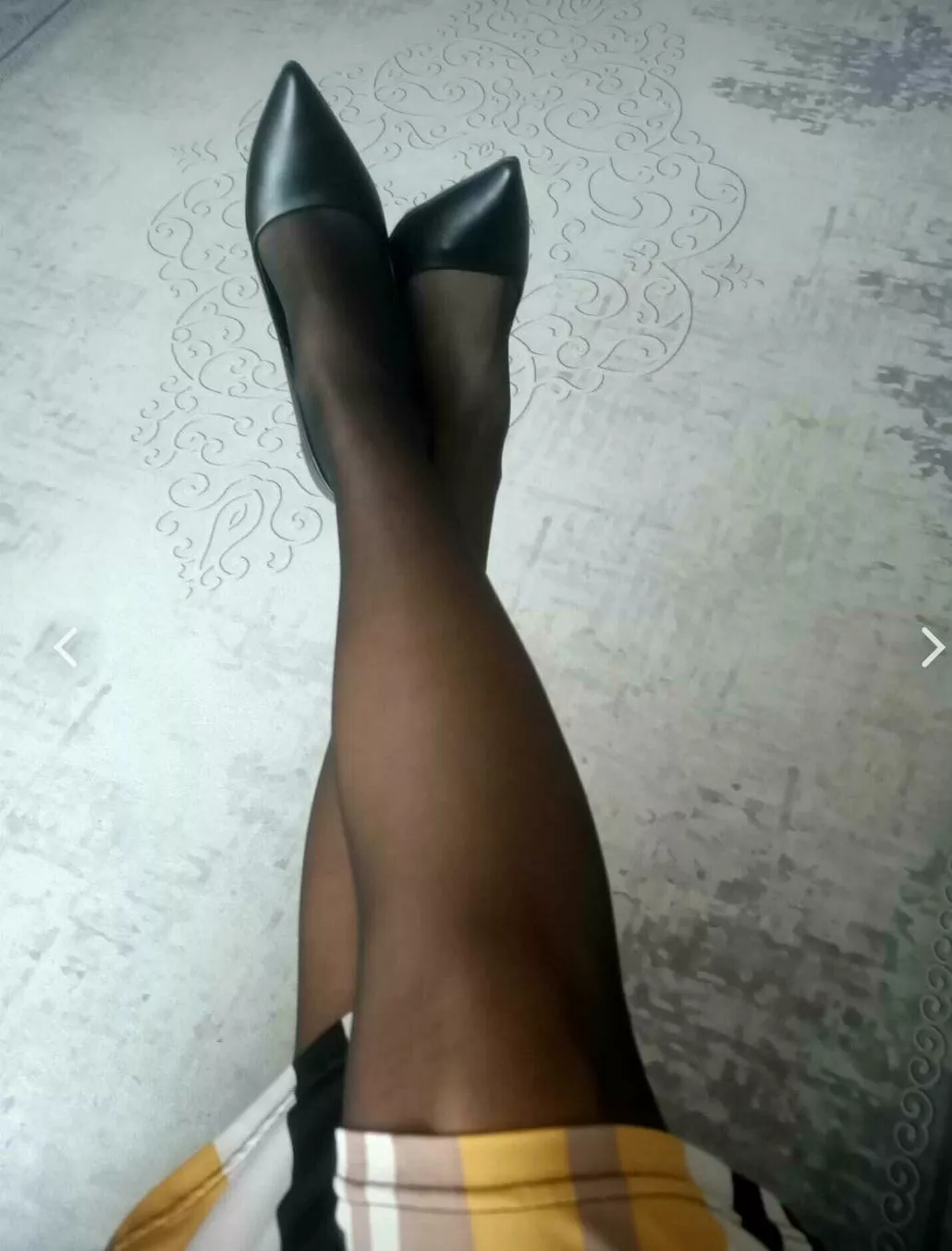 My daily office tights 💓
