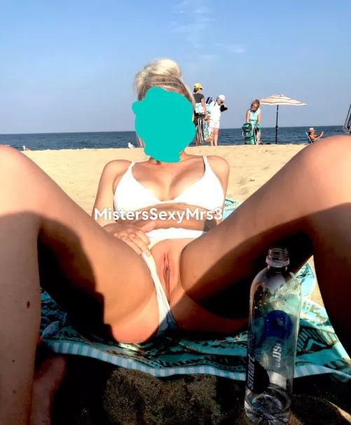 [OC] how many licks does it take to get to the center of a tootsie pop….. Let’s Find Out