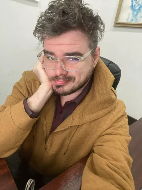 Office is cold today 😵‍💫