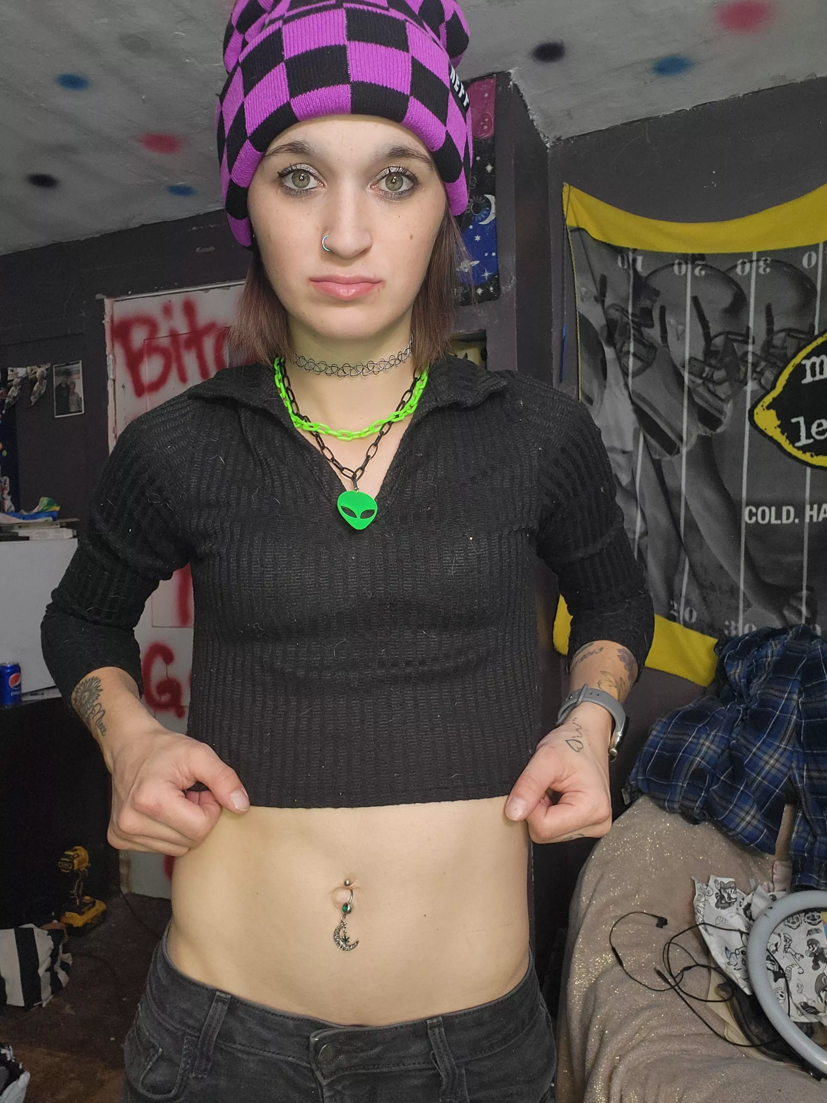 The beanie stays on during sex😈