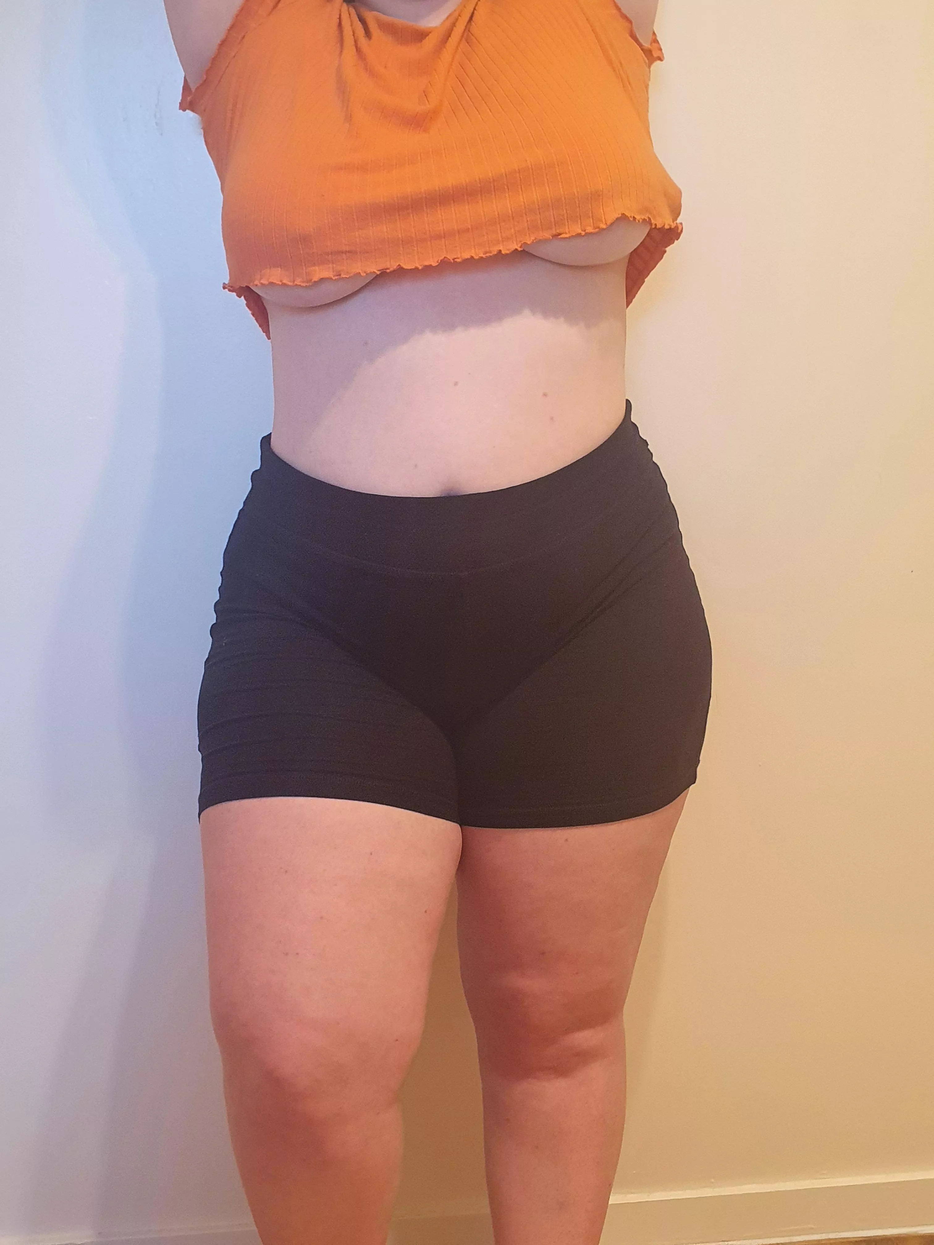 this is underboob right? x