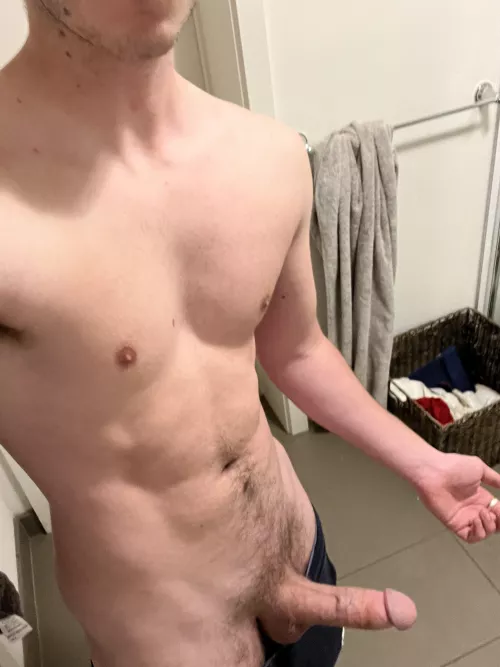 ✋ up if you’d suck it