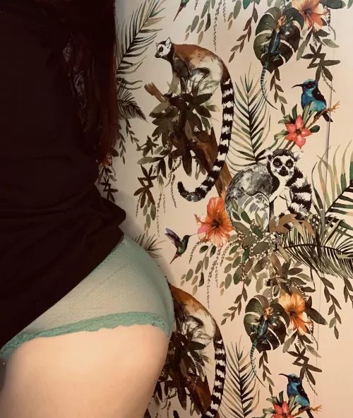 Waiting for you daddy, cum and find me. Free below.