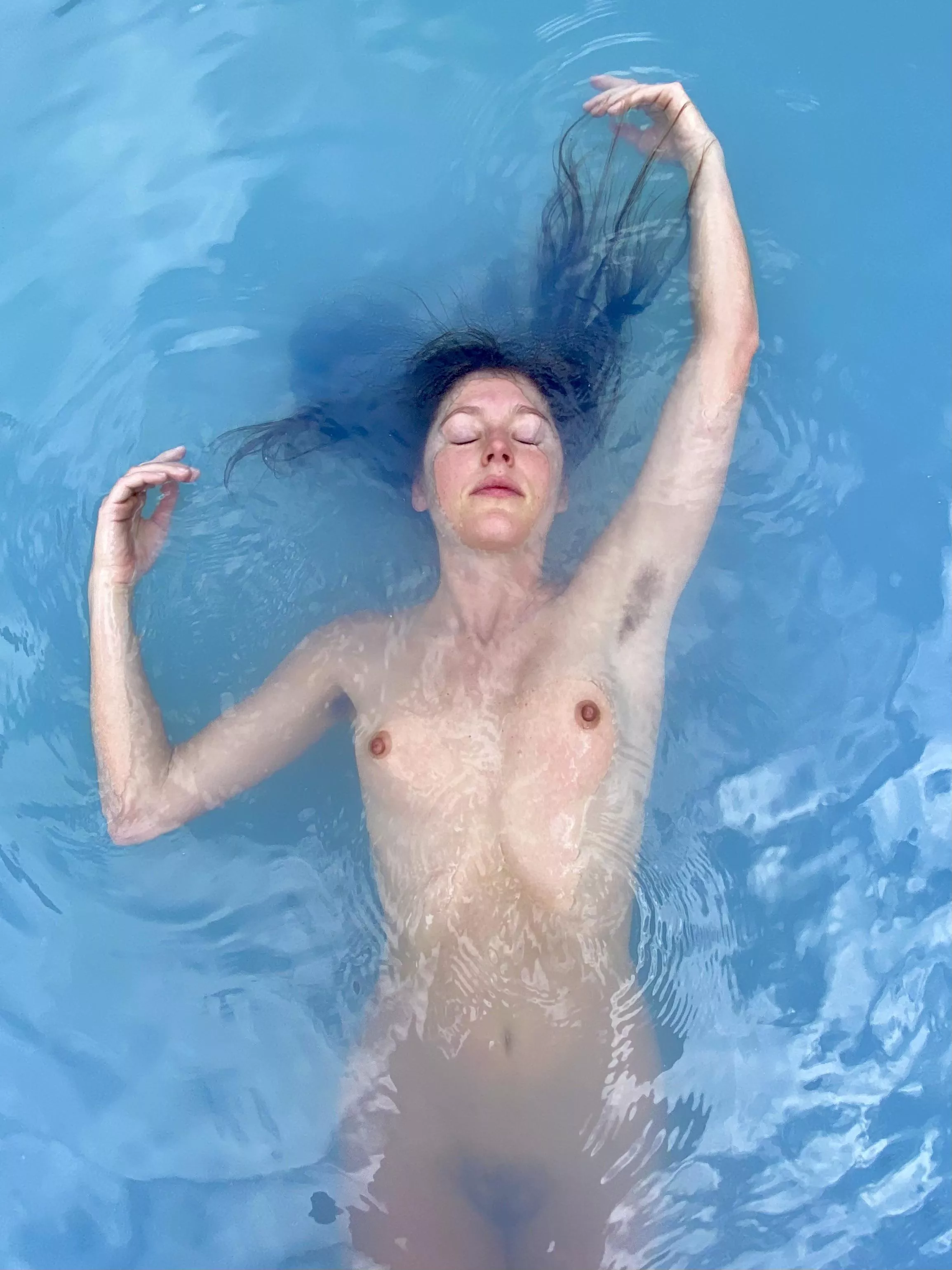 Water like opals ✨💧