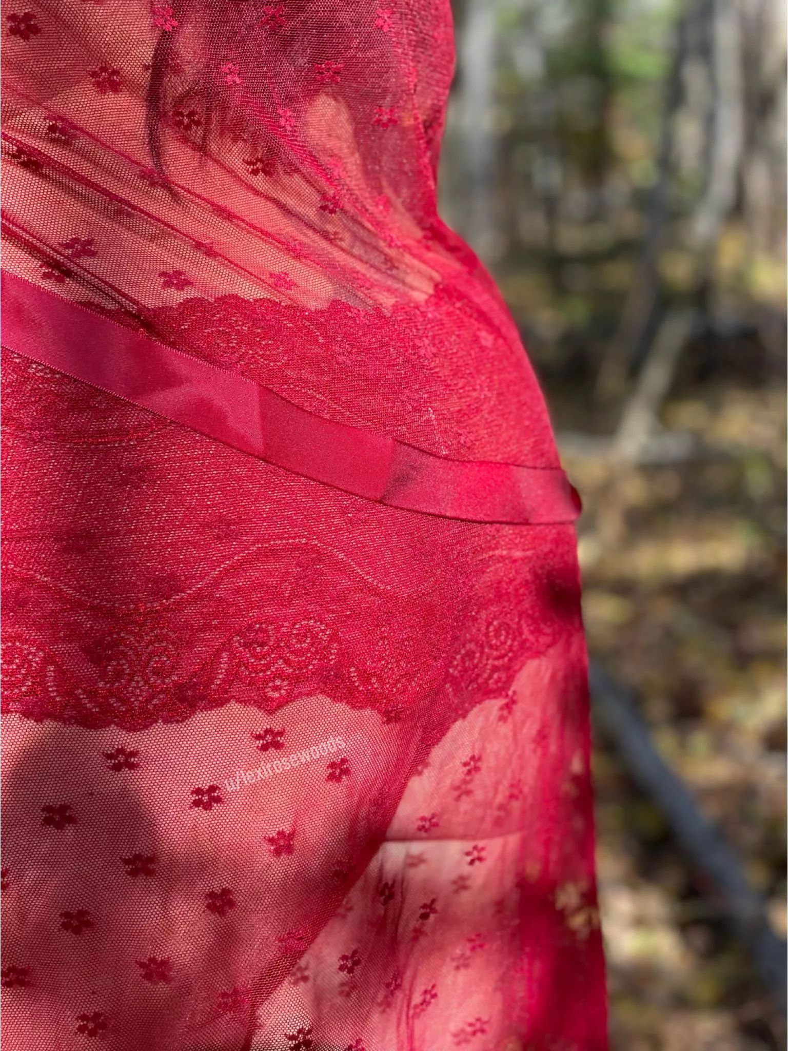 What are we doing with this ribbon in the woods? 😈