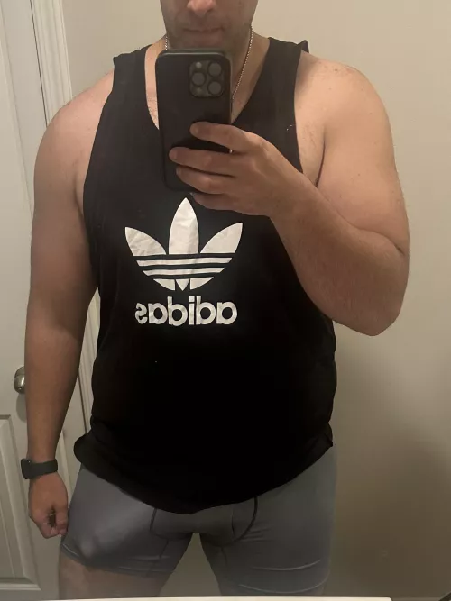 When the ex says you need to lose some weight you start lifting to fuck women hotter than her. Think I’ll succeed? (35)