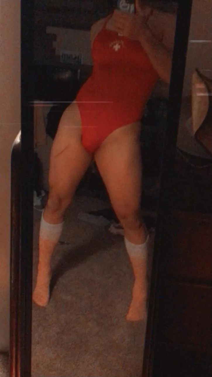 With a body like this I was born for pleasing real men🥺