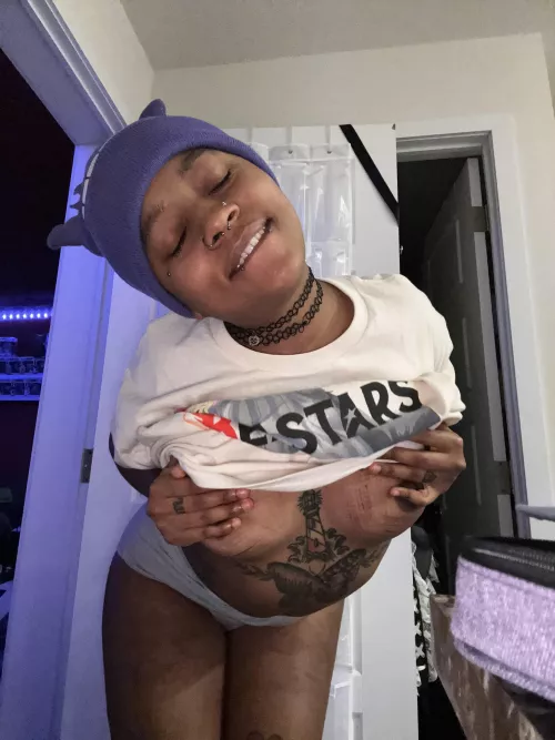 Would you have fun with a nerdy girl? :)