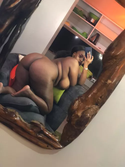 Yay or nay ? (f) (41 mom of one)