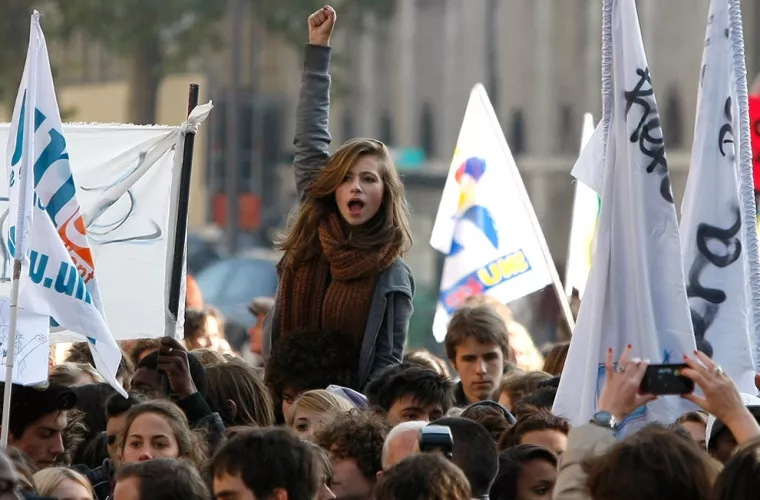 You fall in love, you win