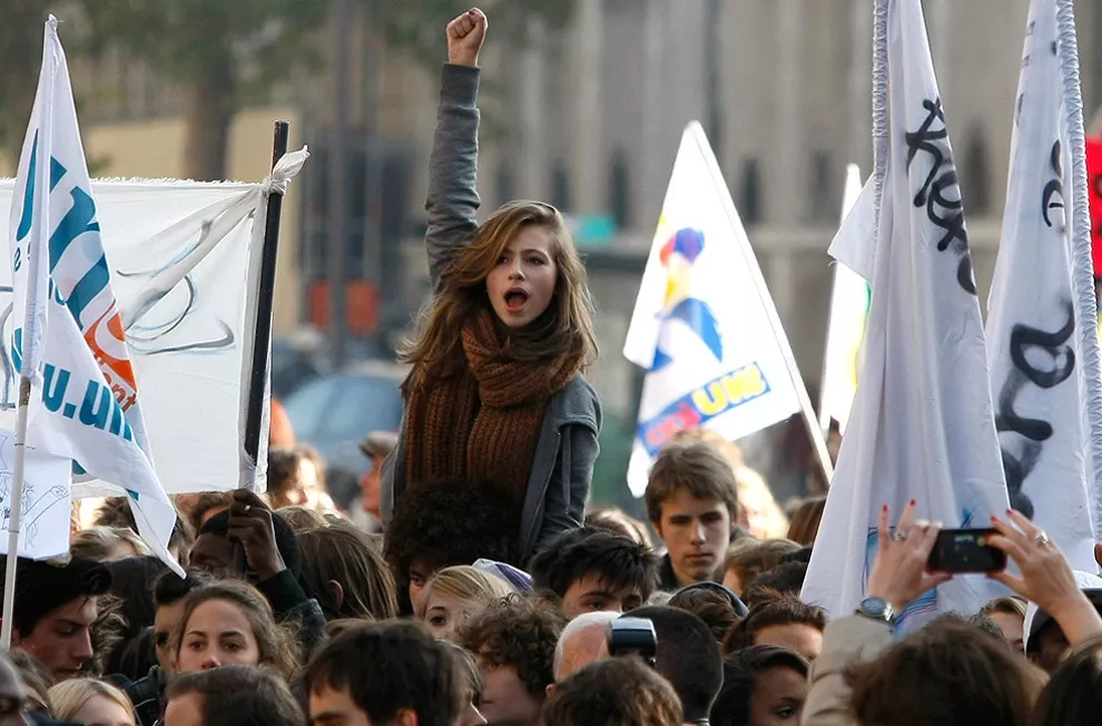 You fall in love, you win