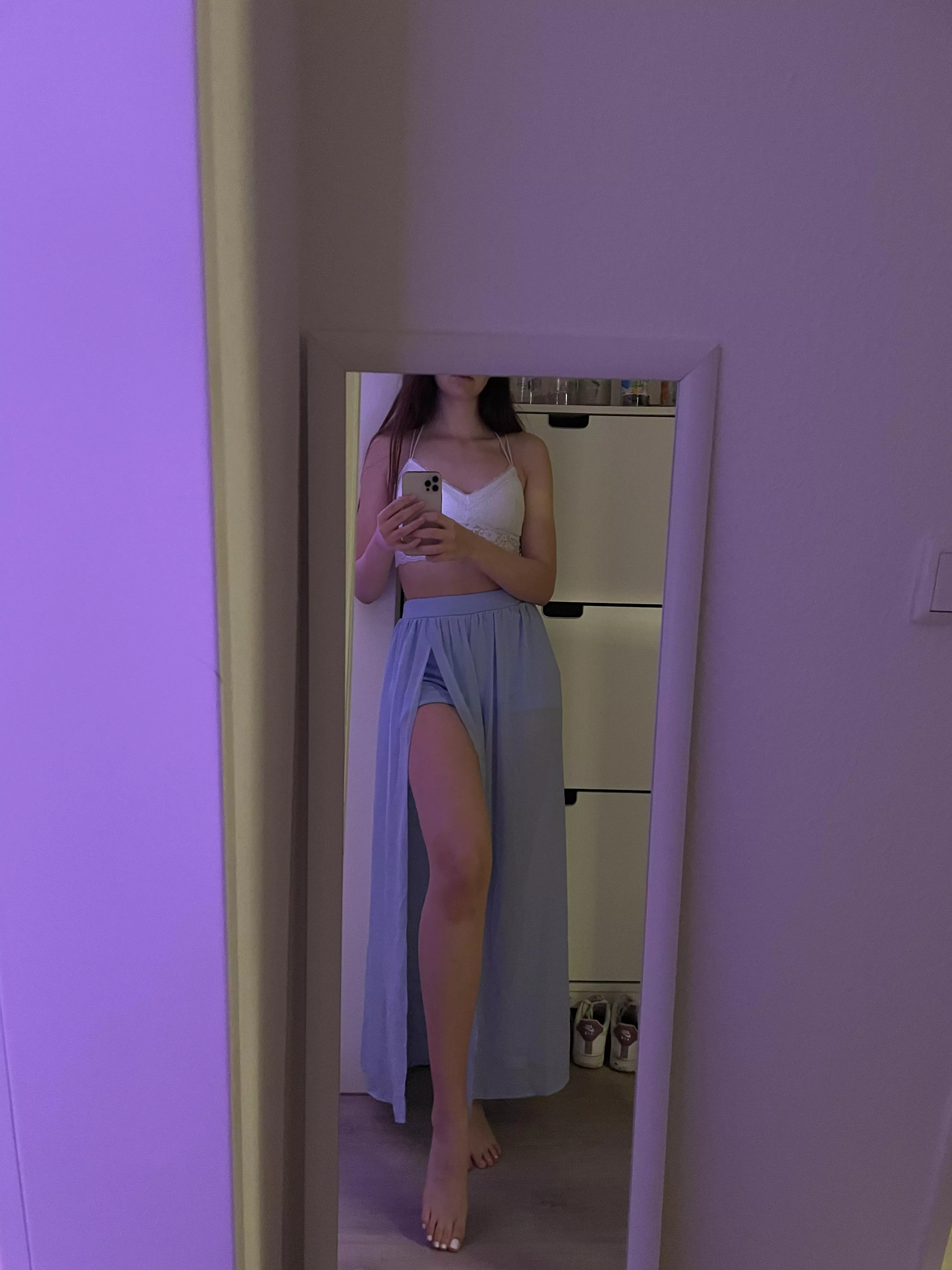 You like them white like your cum?