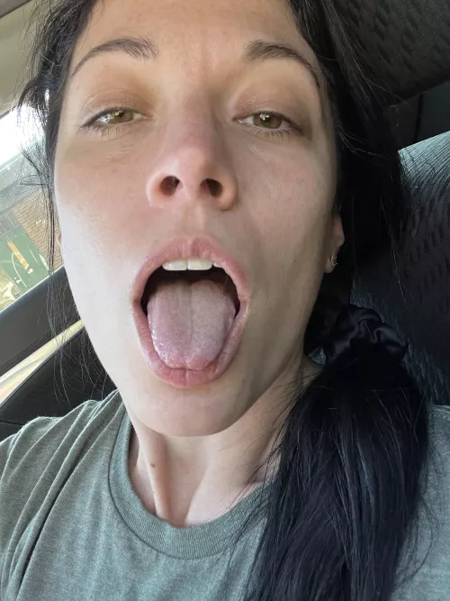 👅