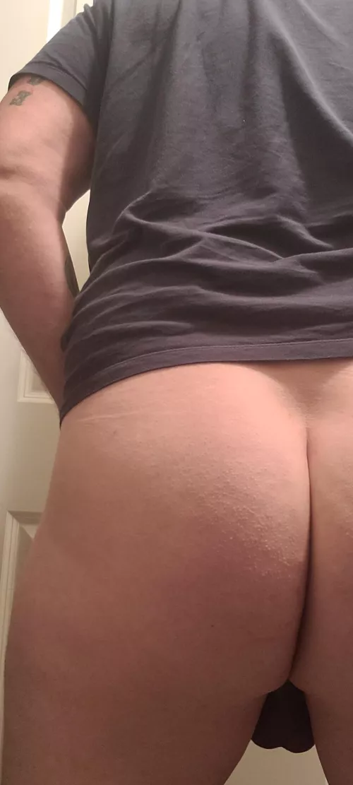 [62] old ass