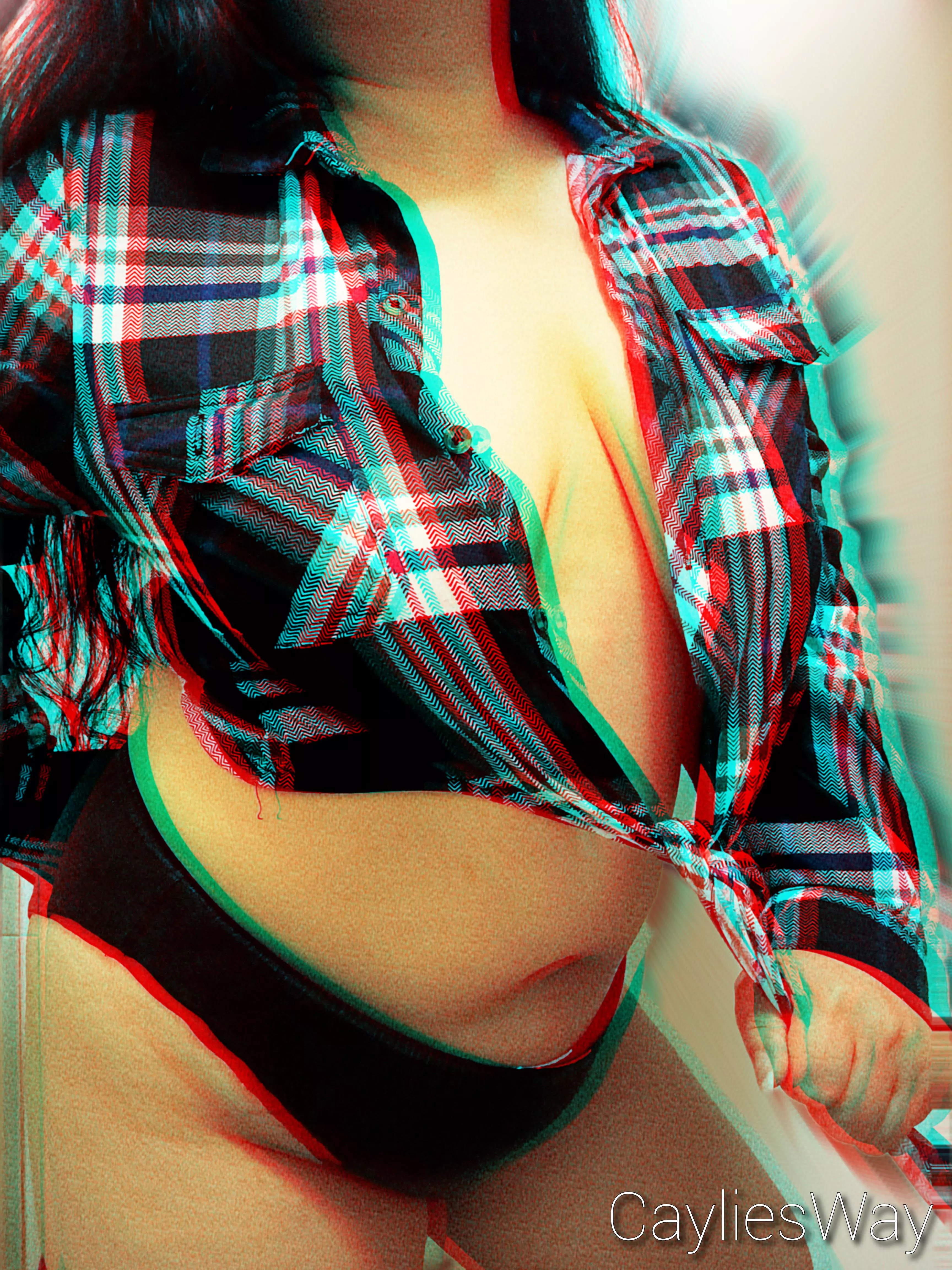 Anyone like plaid crops? ☺️