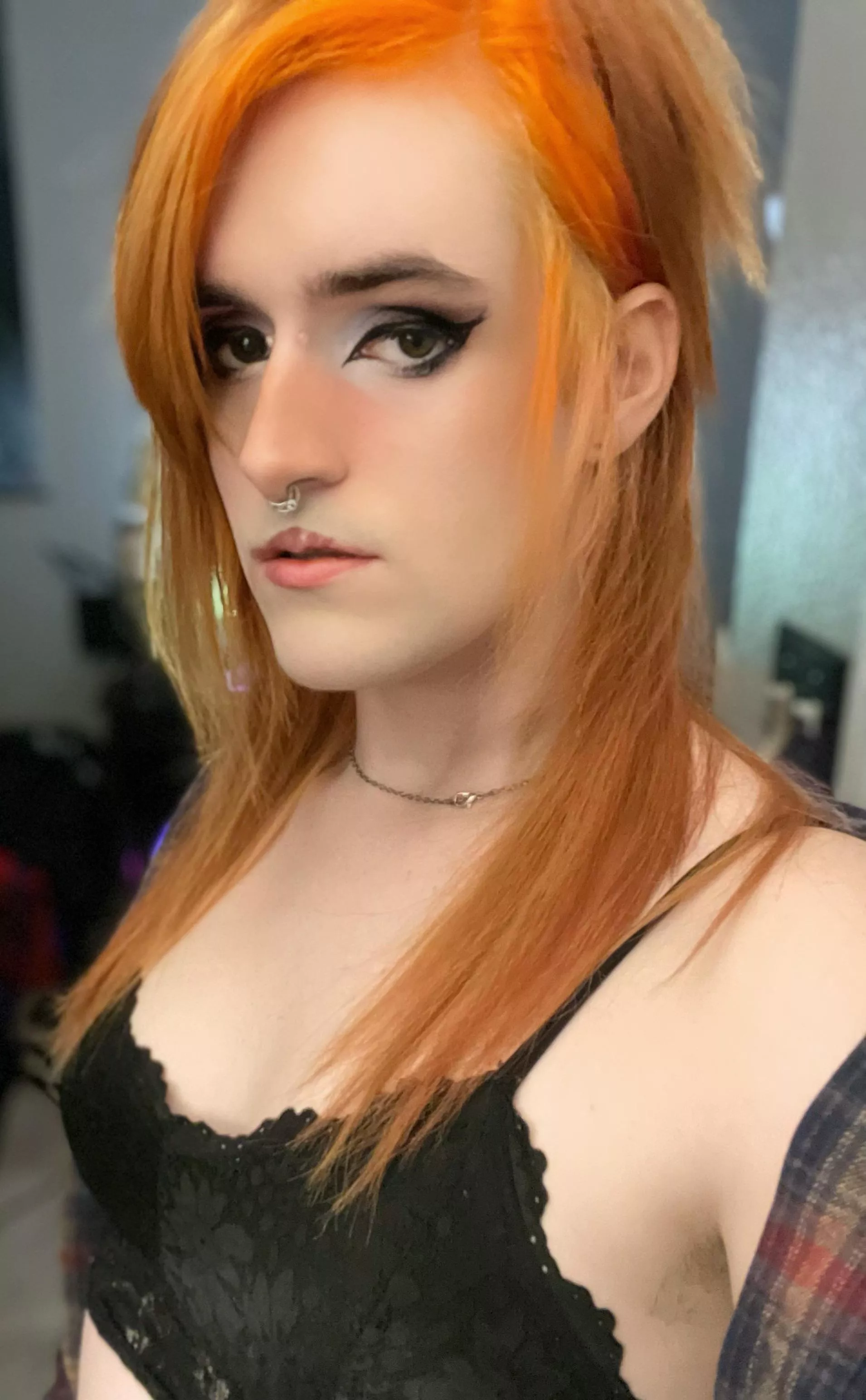 Anyone wanna play some ps4 with me? 🥹