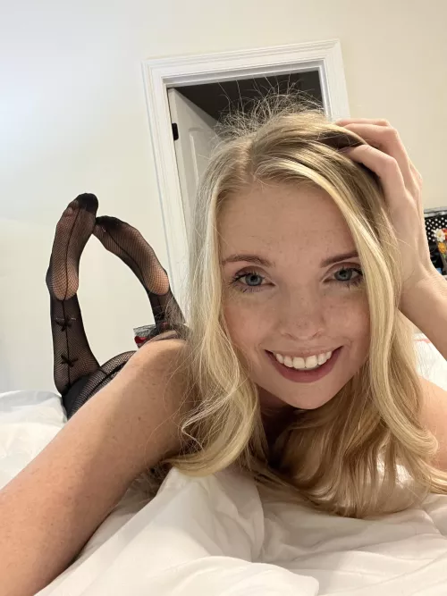 Are you being a good boy or bad boy tonight for this princess