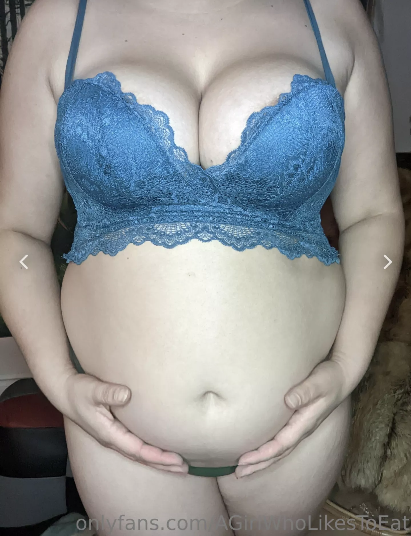 Babyyy, come feed me 🥹 I'm clearly starvingggg 😭