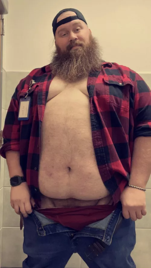 Big boys and flannel are just the perfect combo right?