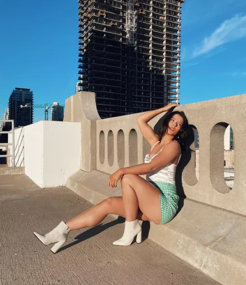 Brunettes have more fun