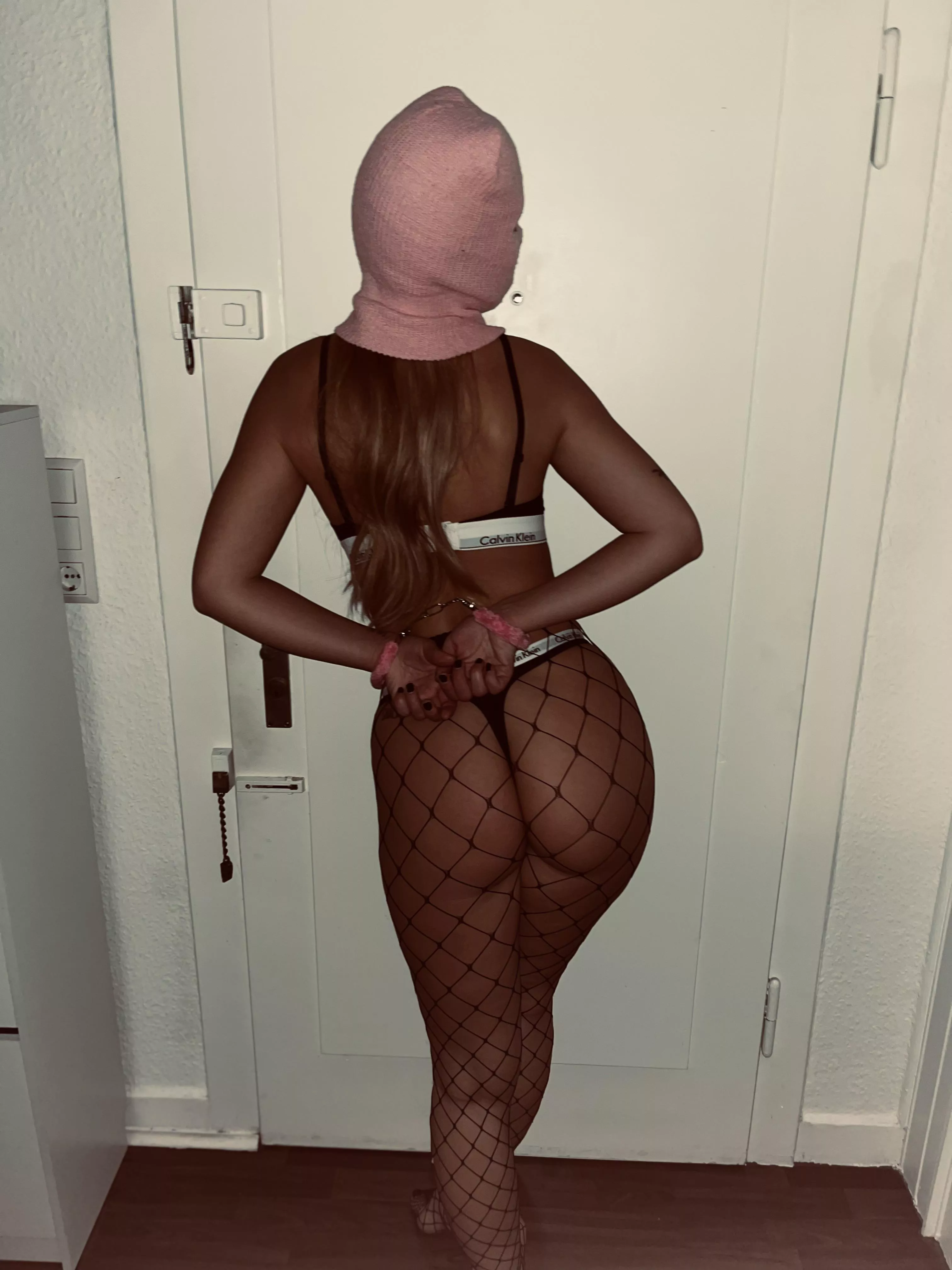 Come on my free OF or on my 4based. Links in my profile. Come and have fun with mommy ❤️