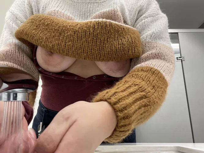 Don’t [f]orget to use soap, ya nasty