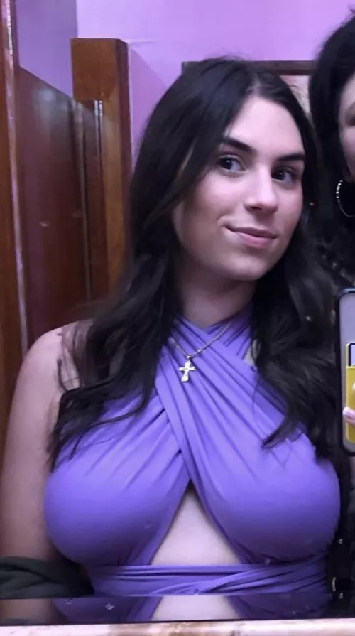 Gigantic tits on this college slut