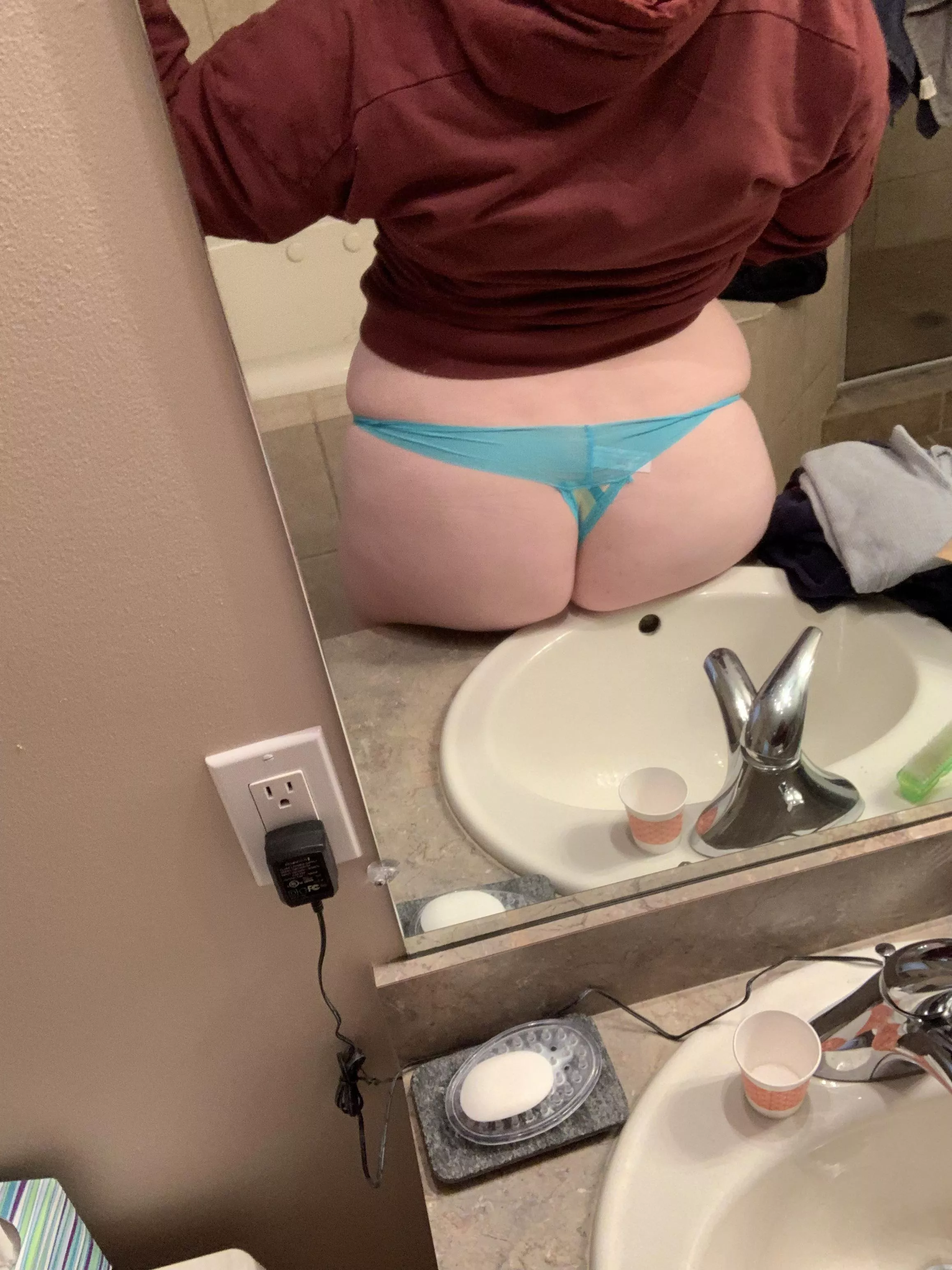 Happy Hump Day 32(f)