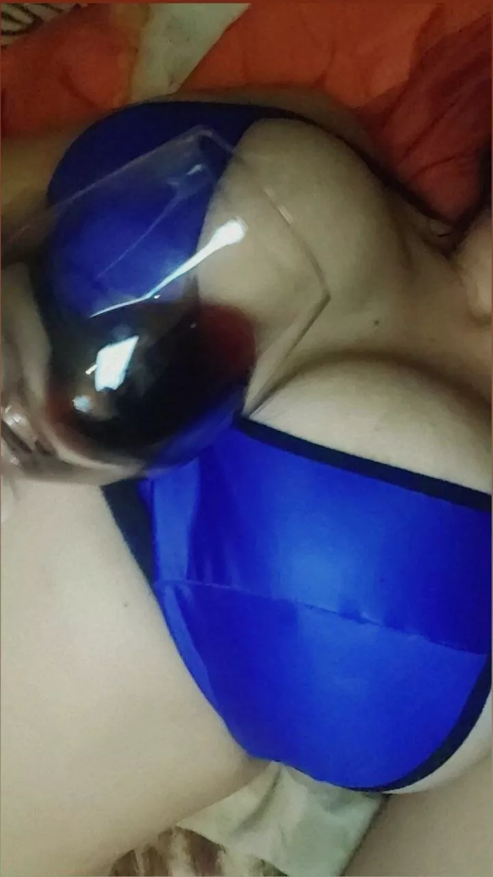 Hubby brought a new unicorn and a glass of wine. I must Say I enjoyed the show.