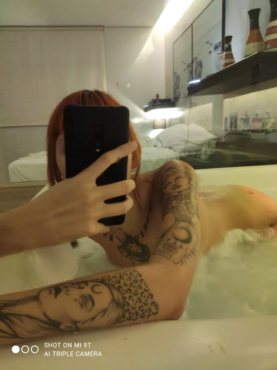 I long to feel your hands on my wet body!