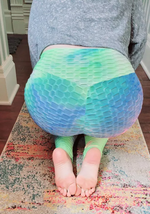 I love how pink my soles are!