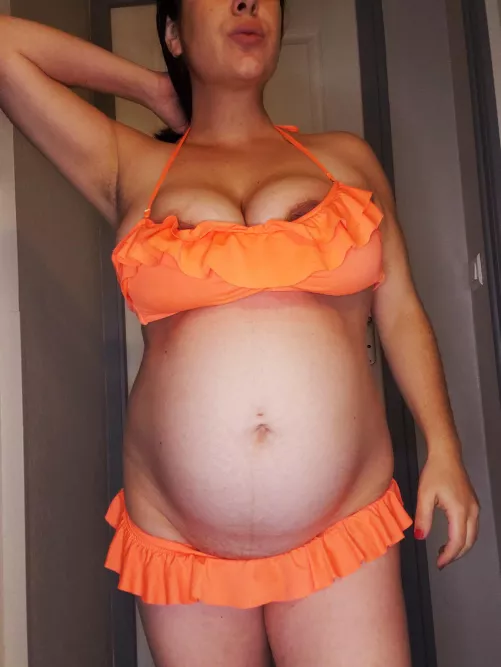 I think I have to stop wearing this bath suit