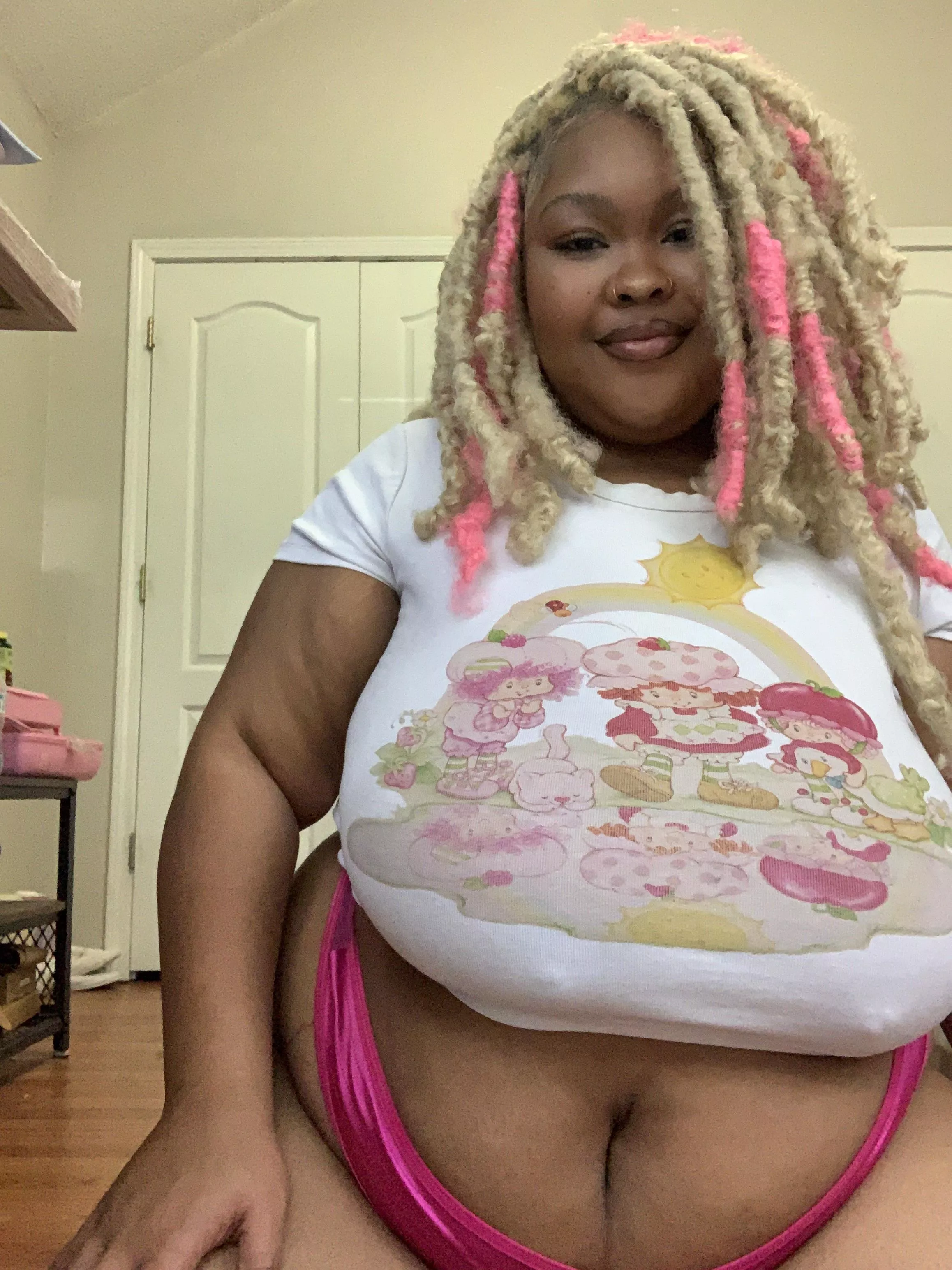 I wanna know if you can handle me 😘😜