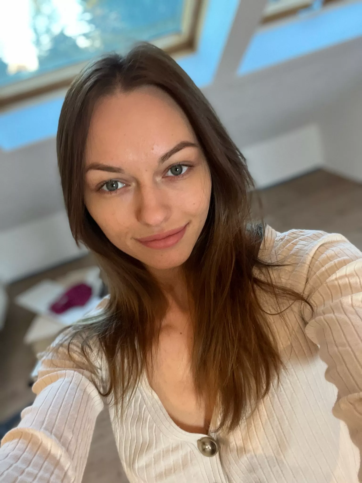 I was bored today so I counted my thongs - After 200 I stopped and took pictures for you instead😅