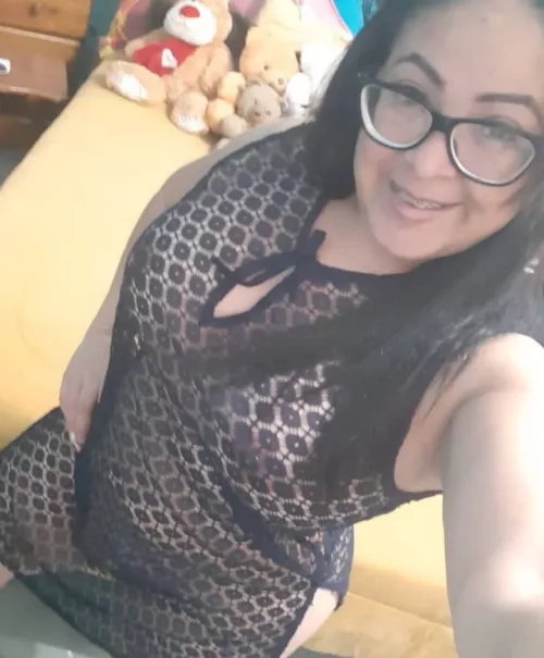 If I were your girlfriend, would you share me?